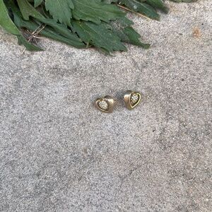 Vintage. Gold Vermeil. Crystal Oval, Metal Heart Trim